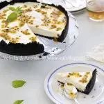 Cheesecake de chinola y chocolate
