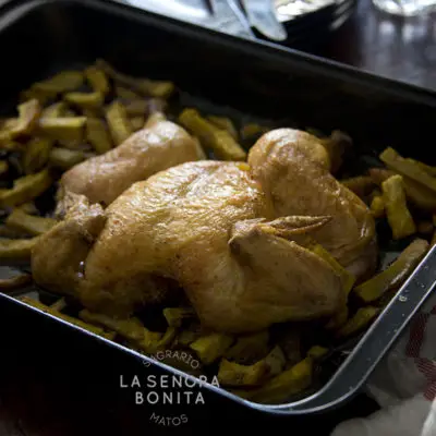 Pollo al Horno con Especias y «Frituras» de Batata