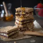 Sándwich de "Nutella" Casera con Banana y Miel/ Sagrario Matos